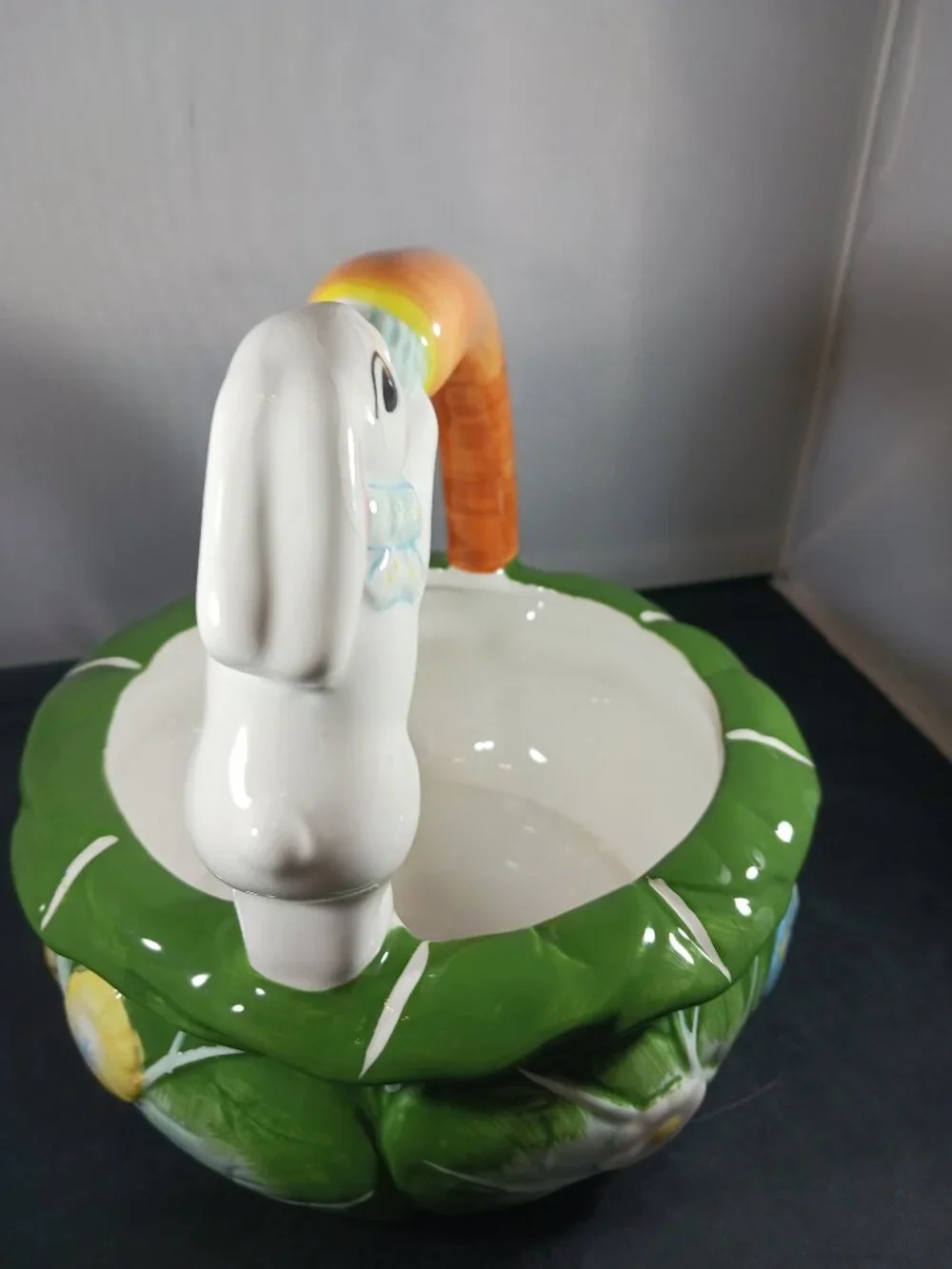 Ceramic Decorative Rabbit Easter Basket 7in x 6in